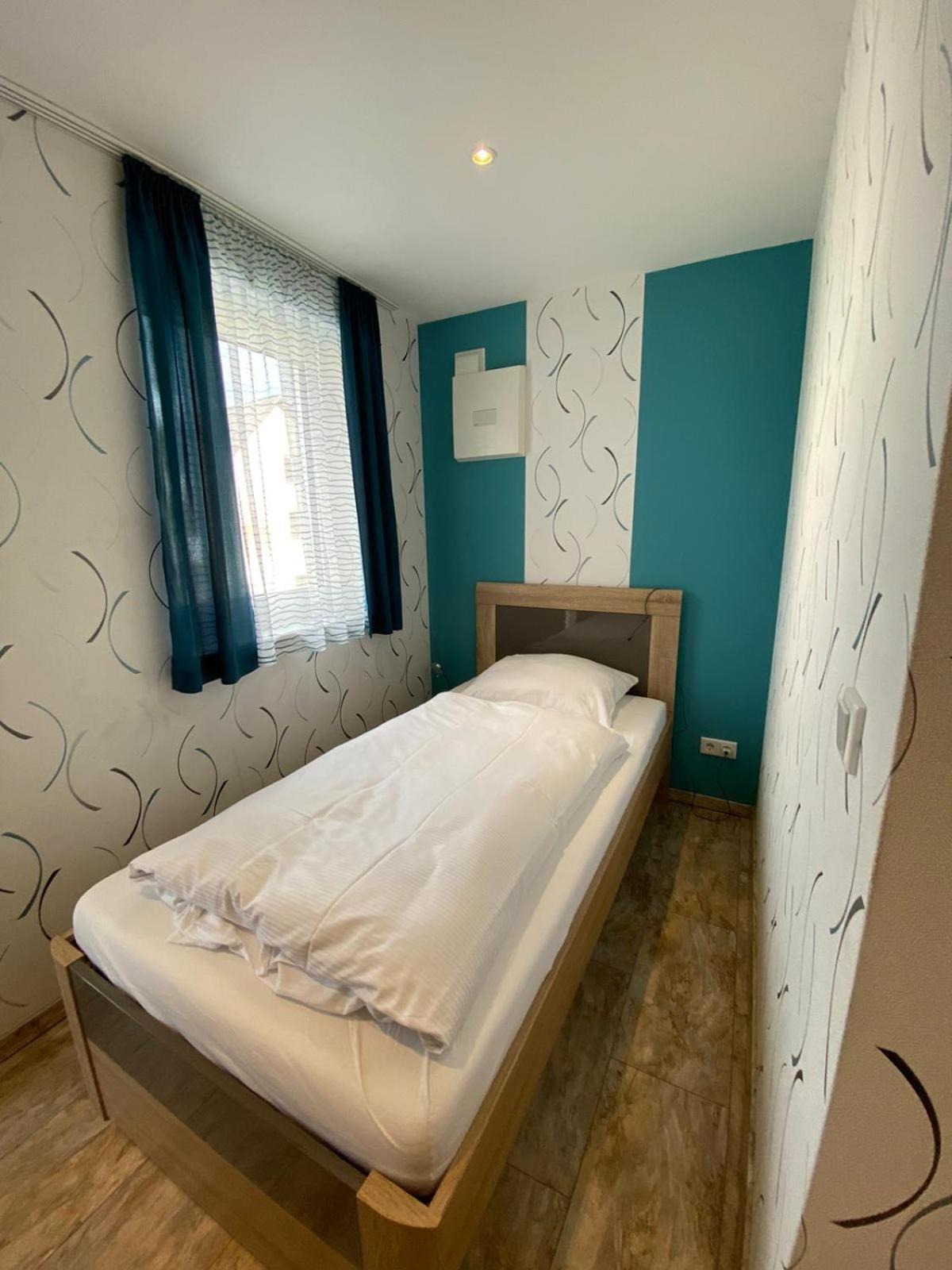Mowo Kirchberg Hotell Würzburg Exteriör bild